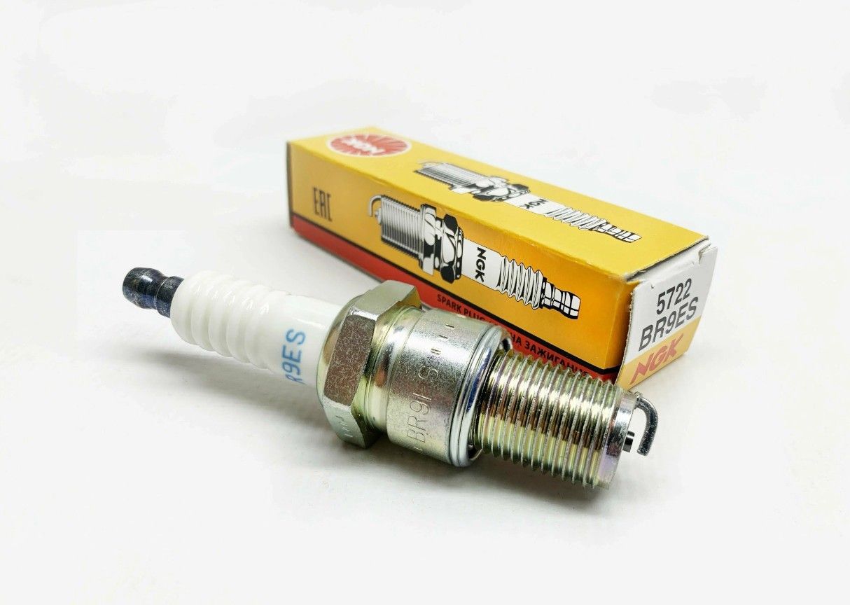 Свеча NGK BR9ES 5722/3194 