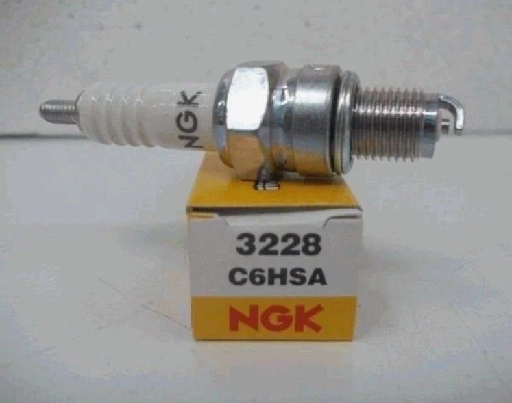 Свеча NGK C6HSA 3228 