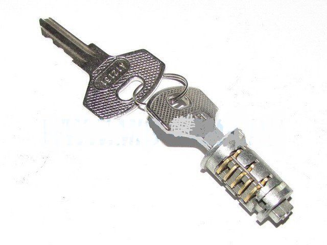 Личинка замка зажигания 5320-3708501