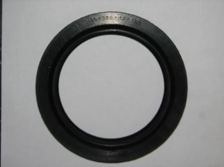 Сальник ступицы задней ГАЗ-3307,  3308,  3309 Валдай (95х130х12х17, 5) (ГАЗ) 51.3104038-В2