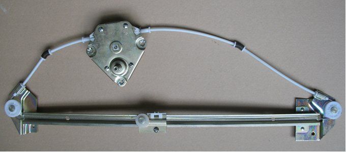 Стеклоподъемник ГАЗ-3302 правый (ГАЗ) А220.6104012 (пластмасс.)