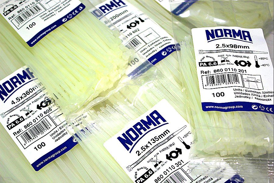 Хомут пластиковый NORMA 370*3, 5мм (уп/100шт.) белый морозостойкий 8600130404