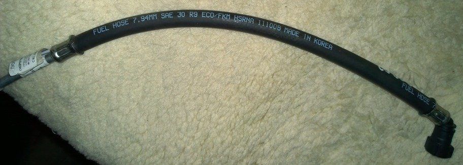 Трубка подачи топлива к двигателю УАЗ (шланг с быстросъем. соедин. под 45 град.) УАЗ HUNTER,  Патриот 2014-