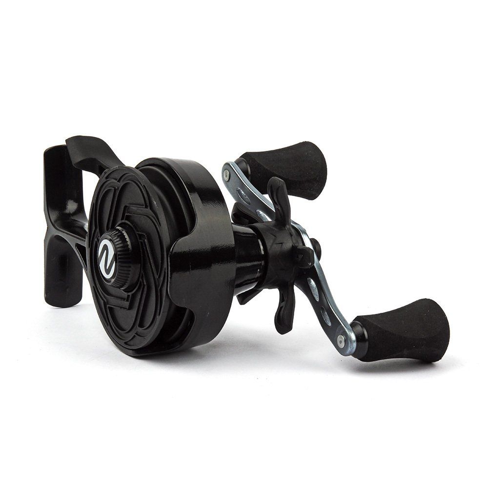 Катушка Nautilus Lira Black