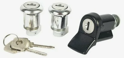 Вставки с замком багажника 2110 Рекардо RR15876