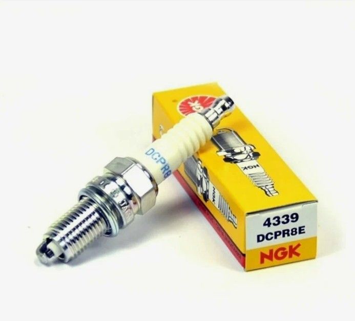Свеча NGK DCPR8E 4179/4339 