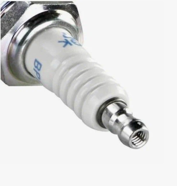 Свеча NGK BPR7HS-10 1092 