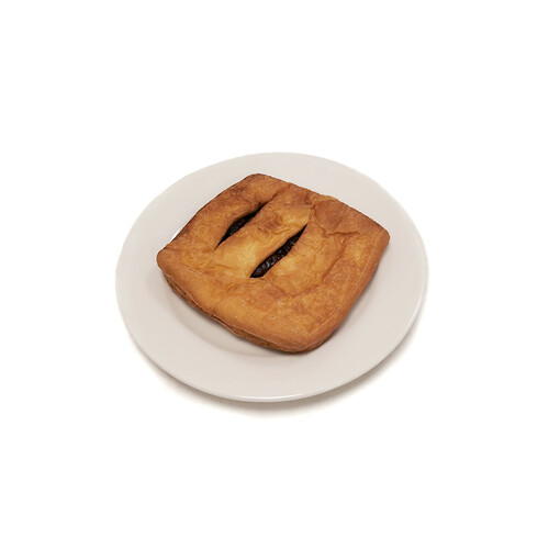 Слойка с вишней