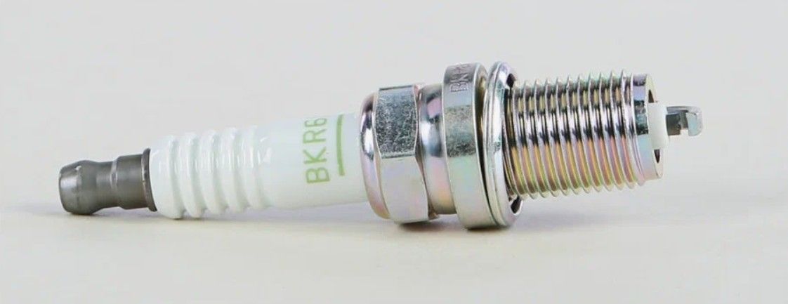 Свеча NGK BKR6E 4856/6962 