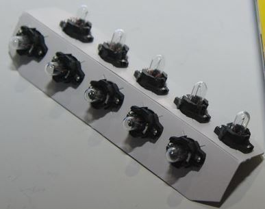 Автолампа 12-1.2W с патроном NARVA W1.2W (17036) (1шт.)