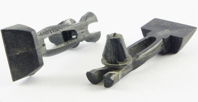 Пистон (держатель) 2106 молдинга концевой (1шт.)