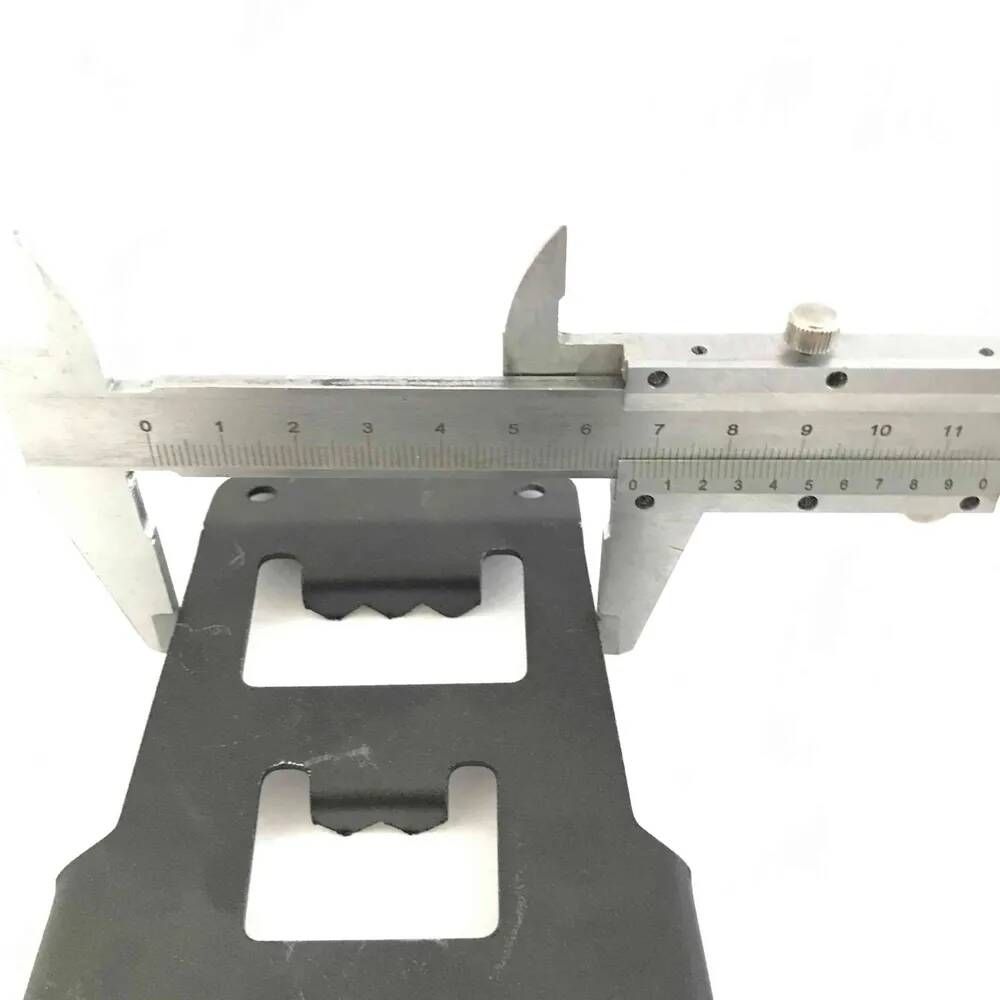 Подножка пассажира Тайга С40101405