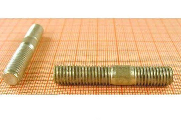 Шпилька коллектора КАМАЗ М8х1.25х25х16 (для ТКР Schwitzer) 13543523
