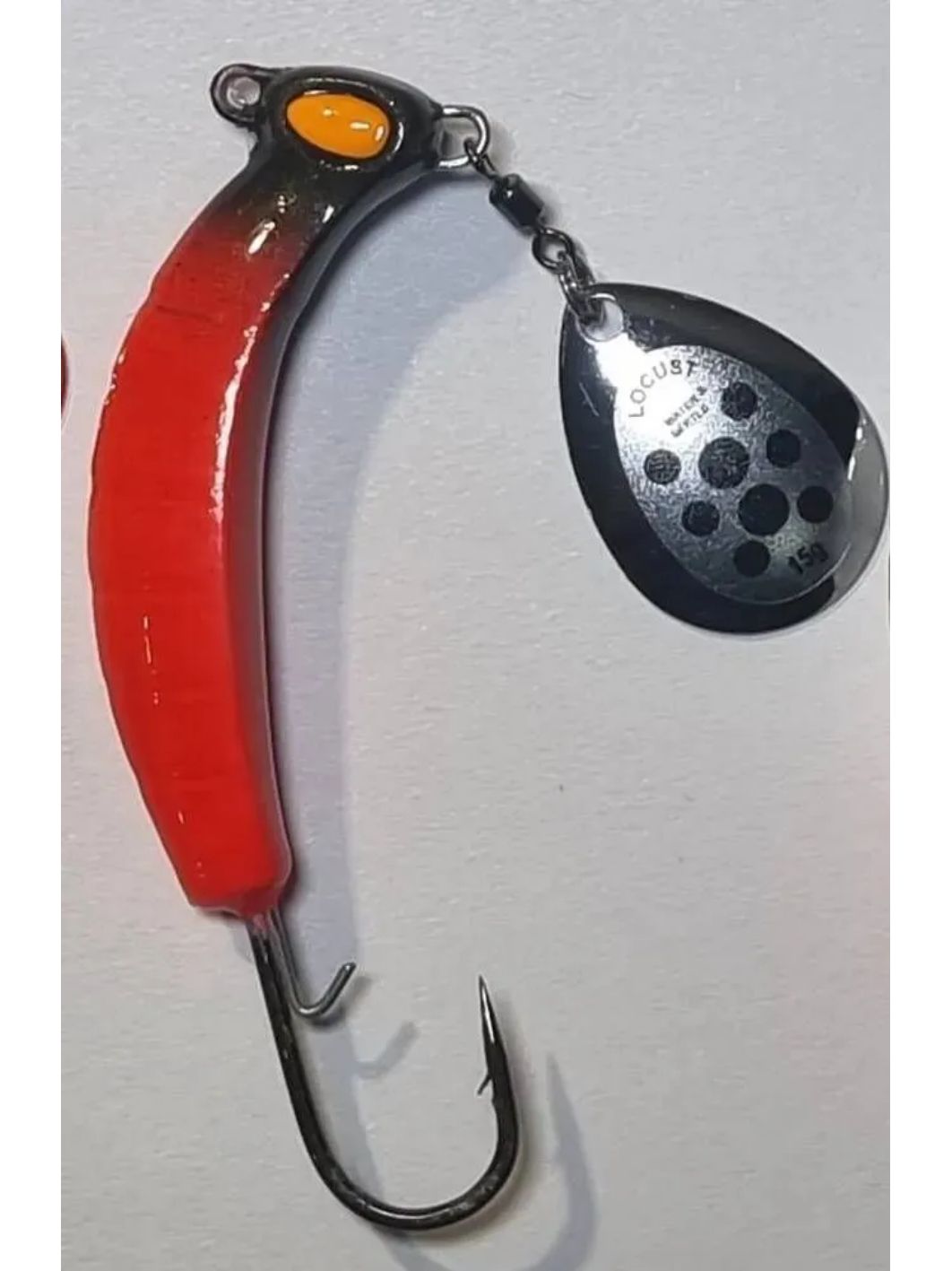 Донная незацепляйка Locust 53 mm (15гр) 5311502
